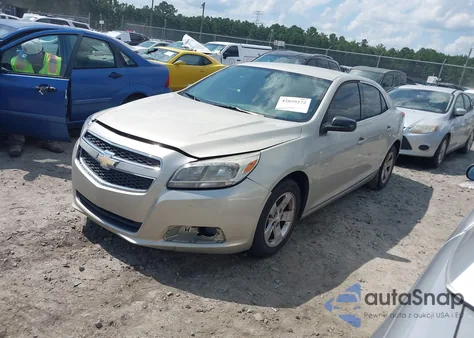 2013 Chevrolet Malibu 1Ls z USA, uszkodzony, nr VIN 1G11B5SA2DF155730